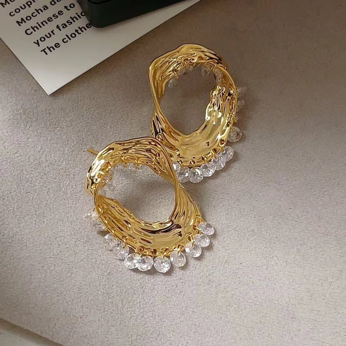 European And American Niche Metallic Design Stereo Irregular Earrings